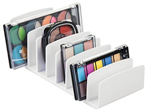 mDesign Kosmetik Organizer aus Kunststoff – Schminkaufbewahrung mit 9 Steckplätzen – Aufbewahrungsbox für den Waschtisch, Schminktisch oder Schrank – weiß