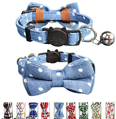THAIN Katzenhalsband mit Glöckchen und Fliege, Sicherheitsschnalle mit Namensschild, Denim-Punkte, verstellbar, 17,8–27,9 cm, für Kätzchen, Katzen (Denim-Punkte)