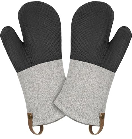 Cuisinart Heritage Kitchen Oven Mitts – Heat-Resistant Kitchen Mitts for Oven with Non-Slip Neoprene Palm, Long Cuff, and Cotton Filling – Durable Oven Gloves for Cooking, Baking, & Grilling