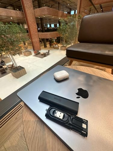 Ban C USB C Travel Kit - iPhone Lightning adaptor, Micro USB adaptor, USB A adaptor, Sim removal tool and MicroSD storage