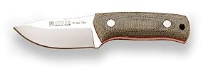 Joker TS1 Sjöborre Bushcraft N695 Stål Bojhler N695 Jaktkniv och Canvas micarta manschetten i grön färg. Kniv med blad på 7,5 cm. Inkluderar läderfodral i svart färg med flint.