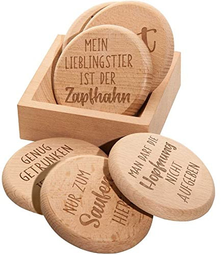Spruchreif · Bierdeckel mit Trink-Sprüchen aus hochwertigem Buchenholz · 2in1 Untersetzer und Deckel · 6er Set Glasabdecker inklusive Holz-Ständer · Witzige Geschenkideen aus Holz