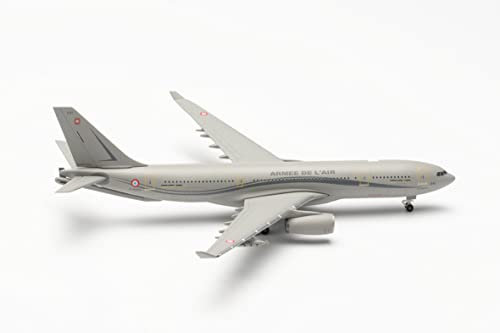 Herpa Militär Modellflugzeug Airbus A330 - French Air Force MRTT “Phénix”- Bretagne, Maßstab 1:500 - Modellbau Flugzeug, Flugzeugmodell für Sammler, Miniatur Deko, Army Flieger aus Metall