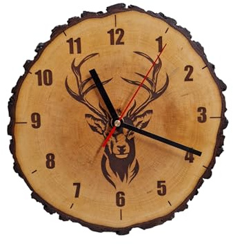 Matthias Rustikale Wanduhr aus Holz mit Hirschmotiv, 25-28cm | Lautloses Quarzuhrwerk, Schwarzwald-Design, Jagtuhr, Holzuhr mit rinde, 25-28cm