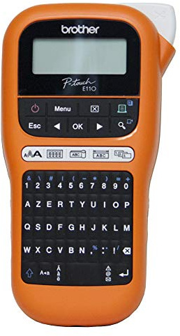 Brother PT-E110VP | Etiqueteuse professionnelle industrielle | livrée avec 1 ruban Tze-FX221 Noir/Blanc 9mm + 1 malette de transport