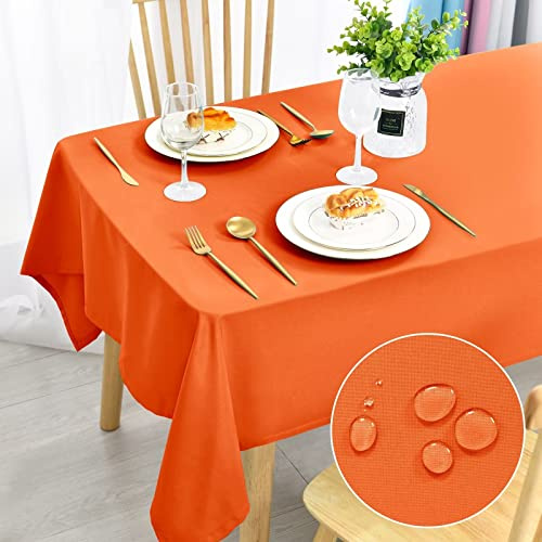 DWCN Orange Tischdecke Fleckschutz Abwaschbar Tischwäsche Garten 130x160cm | Lotuseffekt Wasserabweisend Kratzfest Tischtuch für Esszimmer, Herbst, Garten, Party, Hochzeiten oder Haushalt, Halloween