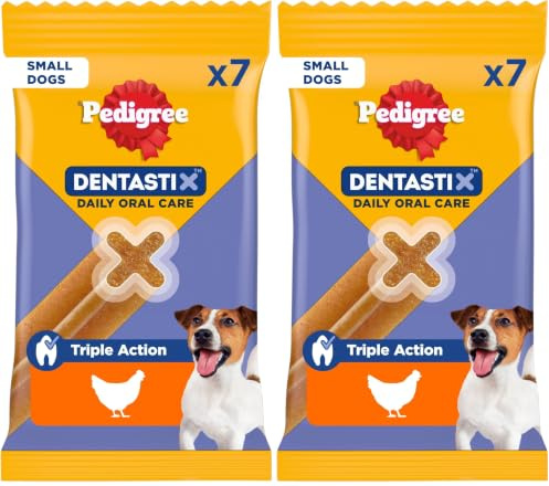 Pedigree DentaStix Daily Oral Care Zahnpflegesnack für kleine Hunde – Hundeleckerli mit Huhn- & Rindgeschmack für jeden Tag – 70 Sticks (10 x 7 Stück) (Packung mit 2)