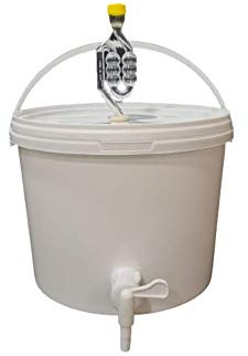 sil2018 Recipiente completo de fermentación de 10 l – Set: fermentador con tubo de fermentación y goma de sellado y grifo de plástico, cubo para cerveza o vino con mango, color blanco