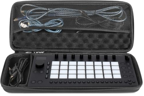 UDG Creator Hardcase Ableton Move, Schwarz (U8511BL) | Formgepresste EVA-Schale; präzise geschnittener Schaumeinsatz; wasserabweisendes Nylon; tourgerecht