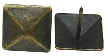 Wuuycoky Clavos piramidales de cabeza grande de 19 mm de longitud lateral, color latón envejecido, paquete de 40
