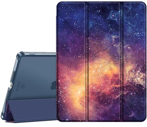Fintie Hülle für iPad 9./8./7. Generation 10.2 Zoll (Modell 2021/2020/2019) | ultradünne leichte Schutzhülle mit Stifthalter, transparenter Rückseite Case Cover, Auto Schlaf/Wach Funktion, Die Galaxie