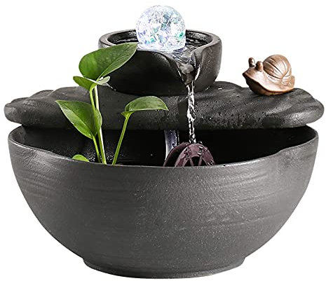 IUBGFTO Fontana d'Acqua Decorativa per Interni, Piccola Cascata d'Acqua Rilassante, Fontana d'Acqua da Tavolo Zen con Suono Rilassante per Ufficio e Decorazioni per la casa-Colore Curry 11,8 Pollici