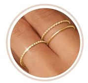 FUNEIA 3 Stück Ringe Gold Damen Frauen 14k Vergoldete Ring Wasserfest Set Dünner Goldene Ringe Statement Daumenring Fingerring Stapelring Zirkonia Schmale Ring Modeschmuck