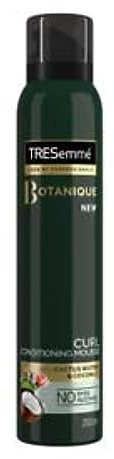 TRESemmé Espuma Control Duradero Sin alcohol Ni colorantes para pelo rizado u ondulado, define y protege 200ml