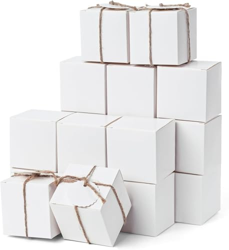 50xKraftpapier 7x7x7cm Geschenkbox Geschenkschachtel Gastgeschenk Box mit Tags und Jute Schnur für Hochzeit Weihnachten Babyshower (weiss)