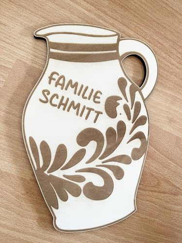 NoriKids Türschild aus Holz – Türdeko in Kannenform mit Gravur | Namensschild für Haustür – handgefertigtes Familienschild – Haustürschild zum Aufhängen – personalisierte Geschenke