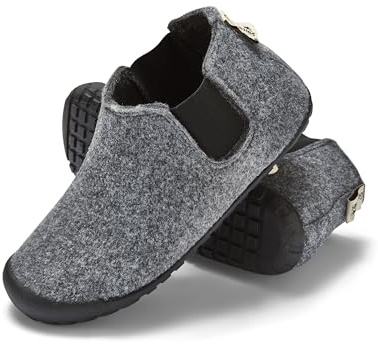 Gumbies Brumby Boots - Hausschuhe aus recycelten Materialien - kuschelig warm, für Drinnen und Draußen geeignet, rutschfeste und stabile Sohle, herausnehmbare Einlegesohle - Größe 36-46