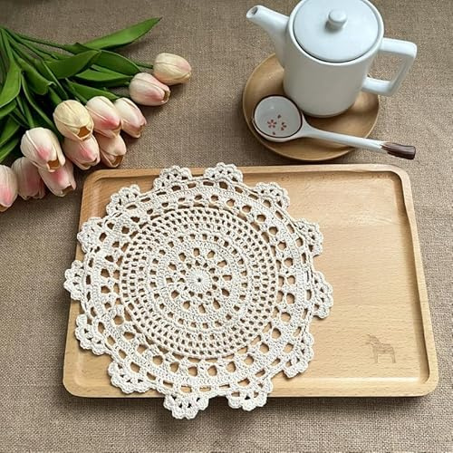4 Stück 30CM Spitzendeckchen Gehäkelt Runde Untersetzer,handgefertigt Baumwolle Blume Tischdecke Tischläufer Dekorative Tischsets Spitzendeckchen Placemat für Küche, Esszimmer Party Hochzeit,Beige