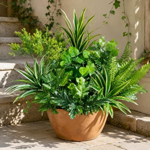 Vndnsy 10 plantas verdes artificiales resistentes a los rayos UV, no se decoloran, plantas verdes falsas con arbustos sintéticos de plástico para exteriores, jardín, patio, maceta colgante, decoración