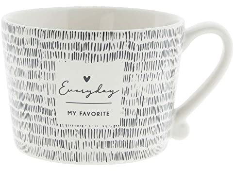 Becher mit Henkel Everyday MY FAVORITE Keramikbecher weiss Keramikgeschirr BC Cup Küche gedeckter Tisch