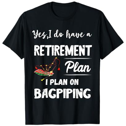 Cornemuse écossaise jouant à la retraite T-Shirt