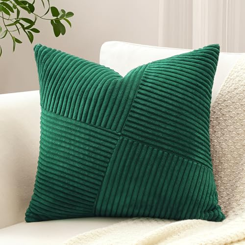 Sungeek 1 Pezzi Federe Cuscini 45x45 in Morbido Velluto a Coste, Fodere per Cuscini Decorativi con Motivo a Strisce e Patchwork Pinwheel Copricuscini Cuscino per Divano Letto Soggiorno, Verde Scuro