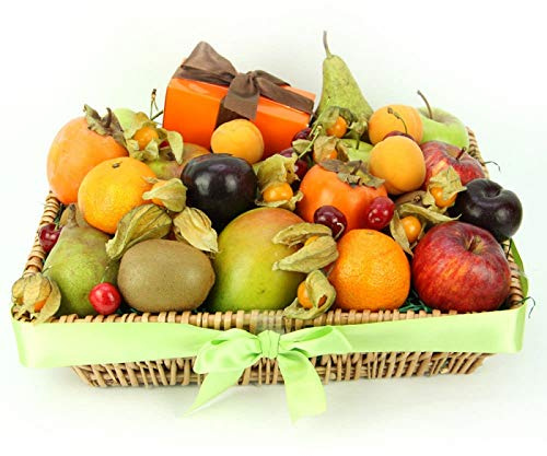 Chocolates 'n' Fruits Hamper - Fruit Gift Baskets and Gift Hampers with Next Day UK delivery with Personal Message Attached