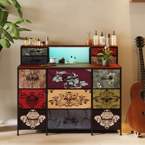 FOERPL Cassettiera 13 Cassetti con Multipresa e LED, Comò Retrò per Camera da Letto, Corridoio, Soggiorno - Mobile con Cassetto in Tessuto, Telaio in Metallo, MDF