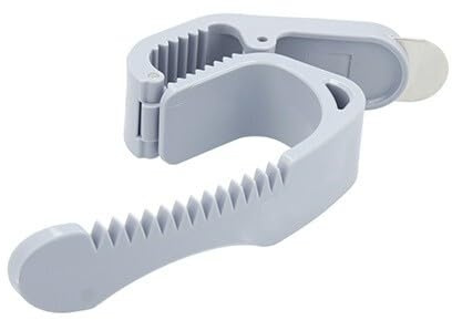 Poignée multifonction 5 en 1 pour pots de peinture avec fixation magnétique et nettoyeur de pinceaux, idéale pour peindre et entretenir des outils.
