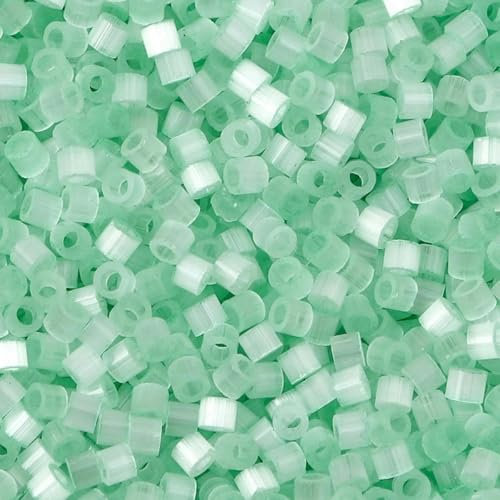 10 Grams Multicolor Glass Seed Beads Cat Eye Cylinder Loose Spacer DIY Necklace Jewelry About 2.5mm Diameter - Light Green