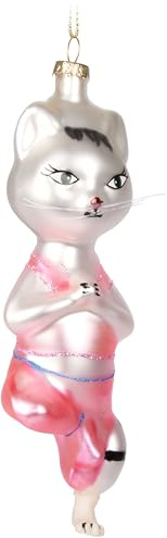 BRUBAKER Yoga Katze - Handbemalte Weihnachtskugel aus Glas | Mundgeblasener Christbaumschmuck Figuren lustig Deko Anhänger Baumkugel - Rosa und Silber - 14,5 cm