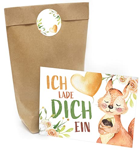 Kindergeburtstag Einladung Set mit je 8 Einladungskarten, 8 Umschlägen, 8 Geschenk-Tüten und 24 Aufklebern – Motiv Eichhörnchen mit Herz für Jungen und Mädchen – Made in Germany