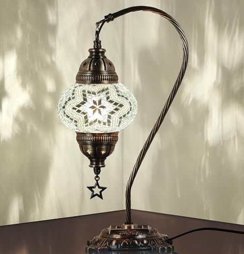 DEMMEX Lampada turca autentica, realizzata in Turchia, lampada da comodino da tavolo in mosaico marocchino turco, realizzata al 100% a mano, corpo in metallo color antico e base decorata, bianco