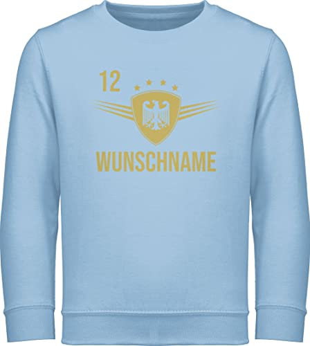 Sweater Kinder Sweatshirt Jungen Mädchen Pullover - 2026 Fussball WM Fanartikel - Deutschland mit Namen und Nummer - 116 (5/6 Jahre) - Hellblau - fußball Trikot em 2024 fußball. 12 Name