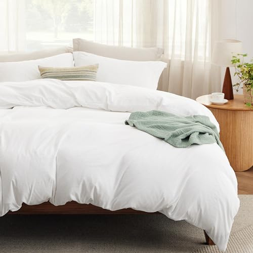 Bedsure Duvet Cover King Size with Fitted Sheet - 4 Pieces Prewashed Cotton-Like Extra Soft Bedding Set, Includes 1 Duvet Cover 104x90 Inches with Zipper Closure, 2 Pillow Shams, 1 Fitted Sheet, White