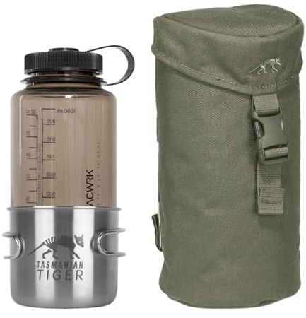 TACWRK x Tasmanian Tiger TT Bottle Holder Isolierte, gepolsterte Trinkflaschen-Tasche mit Molle-System, Rucksack-Flaschenhalter inklusive 1L Nalgene Weithals Trink-Flasche und TT Handle Mug 500