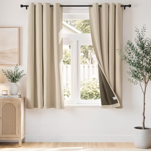 TOPICK 100% Verdunklungsvorhänge Gardinen mit Ösen Beige H145xB140 2er Set | Blickdicht Gardinen Schlafzimmer modern Thermovorhang Wohnzimmer blackout curtains living room weich Vorhänge fenstervorhang