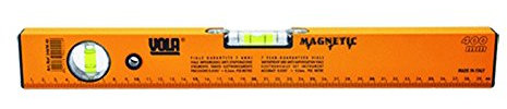 Livella A Due Bolle 'Vola' A Base Magnetica. Corpo In Profilato D'Alluminio Verniciato Di Colore Giallo. Fiala Centrale Regolabile Con Viti. Precisione 0,5 Mm Per 1 Metro.