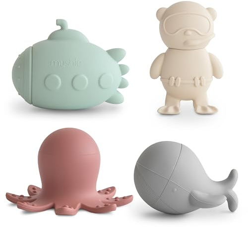 Mushie Juguete de Baño para Bebés, Niños Pequeños y Niños Hecho de Silicona | Paquete de 4 Sea Life, Juguetes acuáticos para Piscina, diversión en el baño |Ballena, Submarino, Buzo y Pulpo