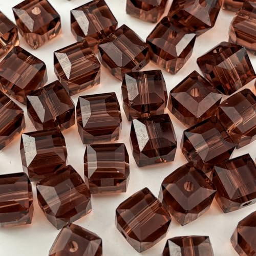 YUEXIGO 200pcs 4mm Cube Crystal Glass Beads for Jewelry Making Faceted Square Crystal Glass Bead Spacer Beads Loose Beads for Bracelet Earring Necklace DIY Craft(Medium Purple)