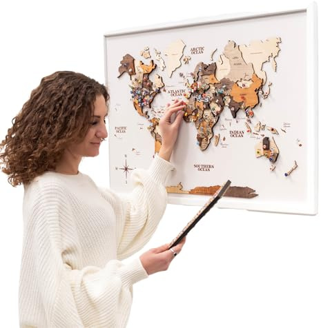 Enjoy The Wood - 3D Weltkarte an Bord für Wanddeko World Map Holz Wand Deko Wohnzimmer und Küche Vintage Wanddekoration Geschenkidee für Wanderer Weltkarte zum Pinnen für Büro (Multicolor, Medium)