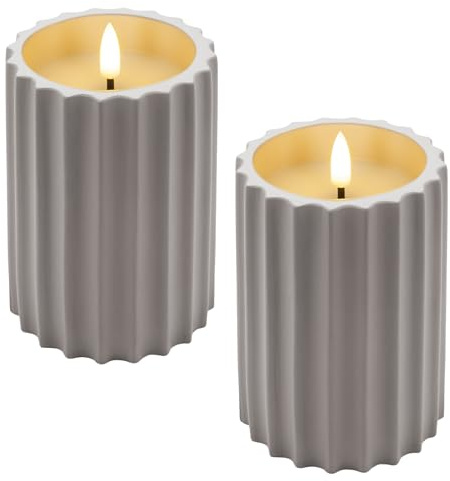 Spetebo Outdoor LED Kerze Beton Design 13 x 8 cm mit Timer batteriebetrieben - 2er Set - Künstliche Tischkerze geriffelt warm weiß für Außen und Innen mit Flammeneffekt - Garten Tisch Deko Windlicht