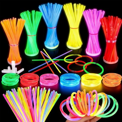 Cuackamily 100 Pcs Glow Sticks With Connectors For Bracelets And Necklaces