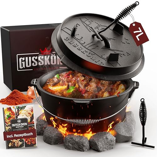 GUSSKÖNIG Dutch Oven Set 7L - Eingebrannter Feuertopf mit praktischem Deckelheber und Füßen [für 3-6 Person]-Dutch Oven 7 Liter - Gusseisen Topf Set inkl. dutchoven Rezeptbuch - 30 Jahre Garantie