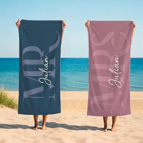 CHARMMYFASHION Mr und Mrs Handtuch Personalisiert mit Name, 2-Personalisierte Strandtücher Set für Paare aus Mikrofaser, Paarhandtuch für Frischvermählte Braut, Hochzeit, Flitterwochen Geschenk