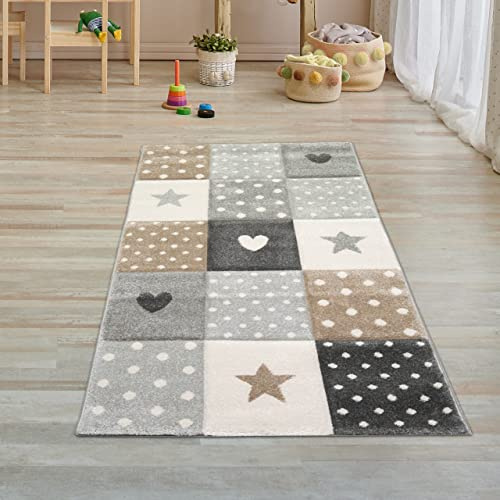 Teppich-Traum Kinderteppich Herz Sterne Punkte Braun Beige 80x150 cm | Weich, pflegeleicht, langlebig, allergikerfreundlich, seitlich gekettelt und OEKO-TEX geprüft, für Kinderzimmer