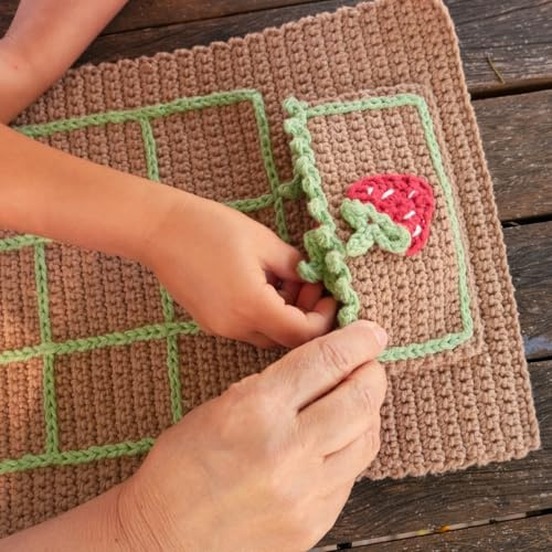 DIY Häkelset Berry Blossom Tic Tac Toe