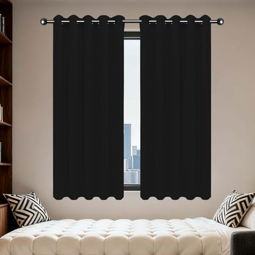 GOUZOO Verdunklungsvorhänge 200 x 125 cm Wärmeisolierend Kälteschutz Sonnenschutz Vorhang Blickdicht mit Ösen mit Ösen, Waschbar für Fenster Wohnzimmer, Schwarz