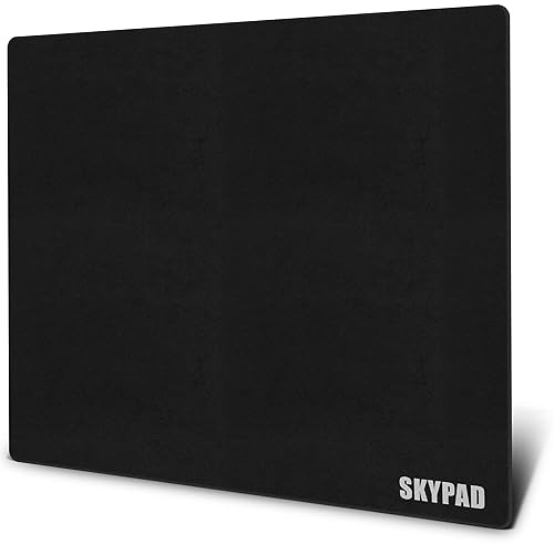 SkyPAD Alfombrilla de ratón Glass 3.0 XL para Juegos con Logotipo de Texto, Alfombrilla de ratón Grande Profesional, 400 x 500 mm, Color Negro, Superficie de Vidrio Especial con precisión y Velocidad
