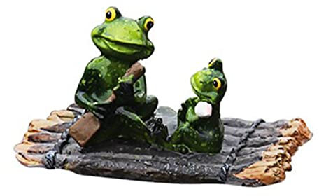 TGUS Water Floating Frog Ornament, Resin Frog Figurine Pond Decor, Miniature Frog Statue on Raft Floating Animal Statue, Lovely Frog Statues Garden Sculpture for Home Yard Pond